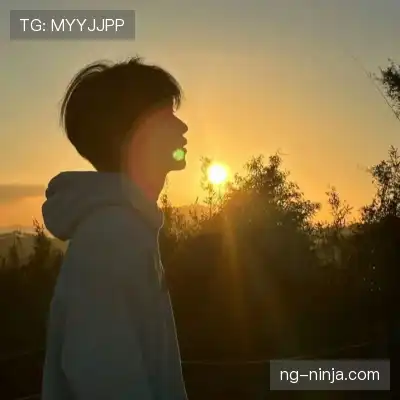 龙含雅